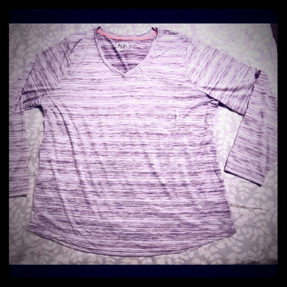 🍭Reebok long sleeve